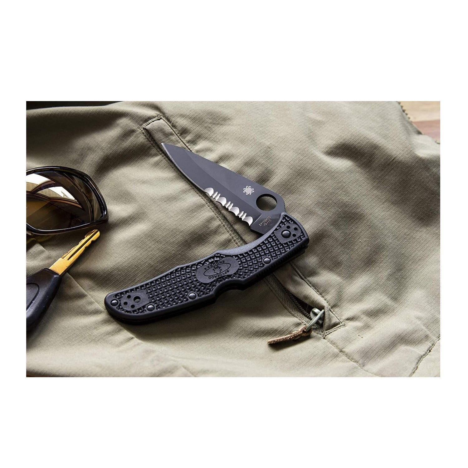Spyderco Endura 4 3.80-Inch Steel Durable Blade Signature Serrated Knife (Black)