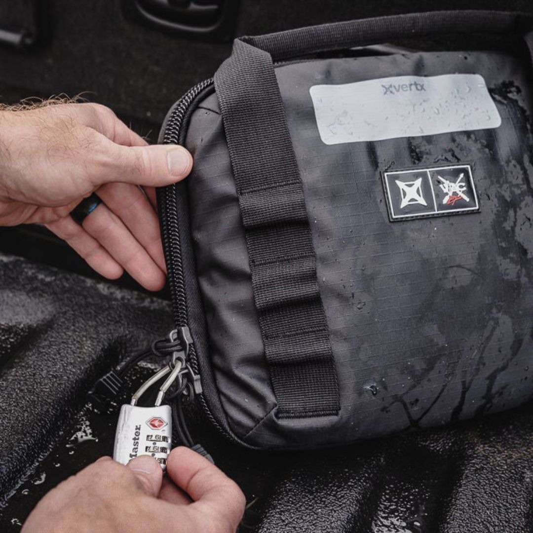 Vertx VTAC Single Pistol Case, Soft Gun Pouch Bag and Mag Holder, Ammo Tactical Gear Travel Accessories, Black (F1 VTX5709)